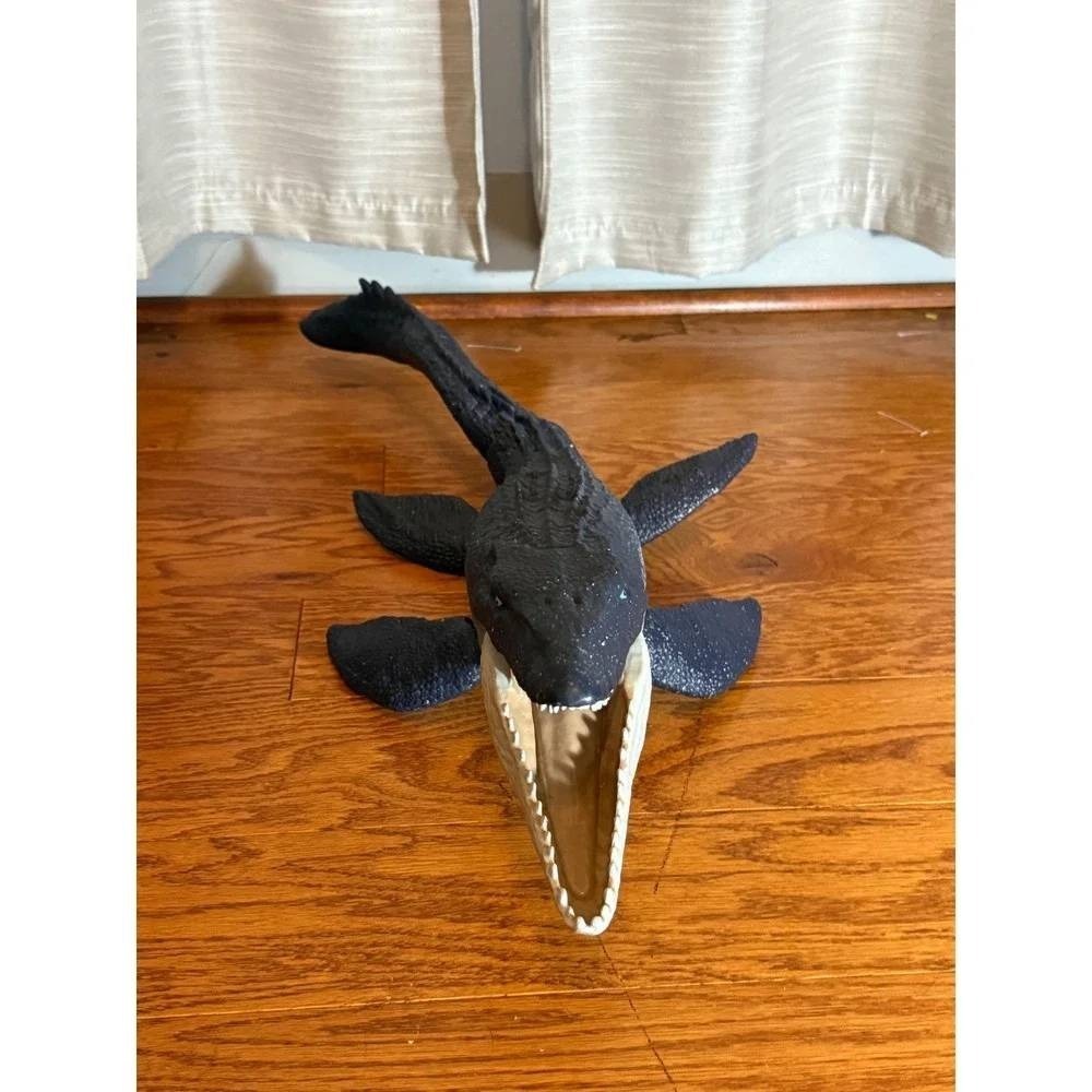 Jurassic World Dominion Ocean Protector Mosasaurus Dinosaur Mattel Toy HNJ56